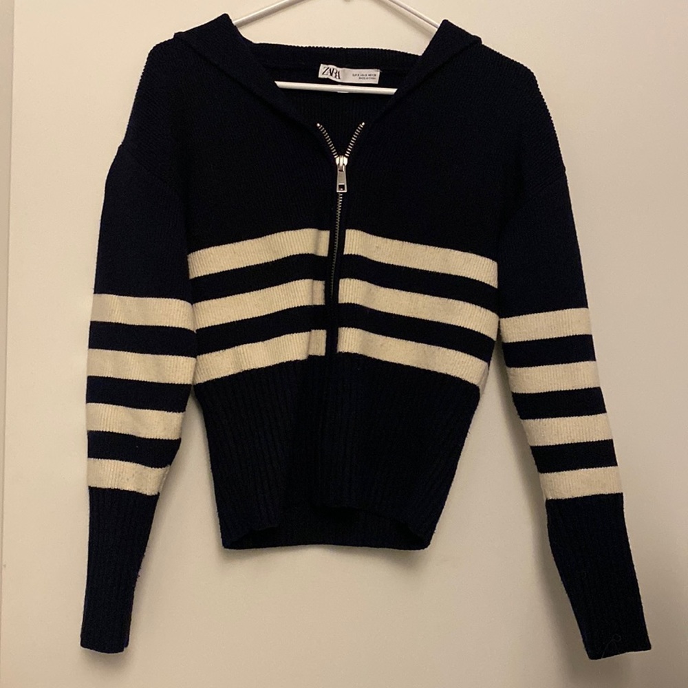 Zara striped zip up knitted cardigan  5536/131